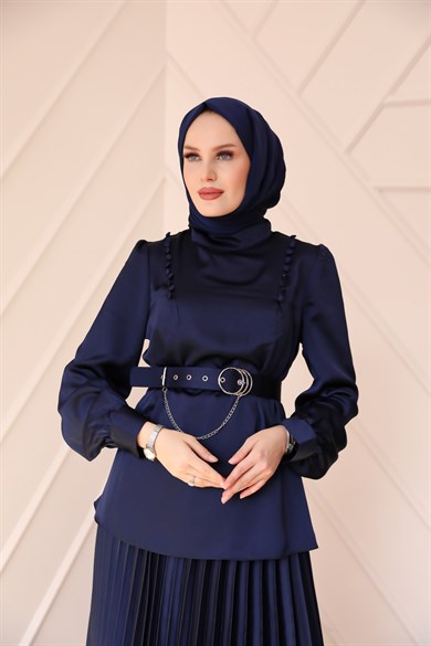 TESETTÜR GİYİM