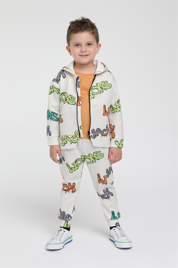 <strong>JACK LİONS GİYİM ÜRÜNLERİNİ CSLKİDS İLE KEŞFEDİN</strong>