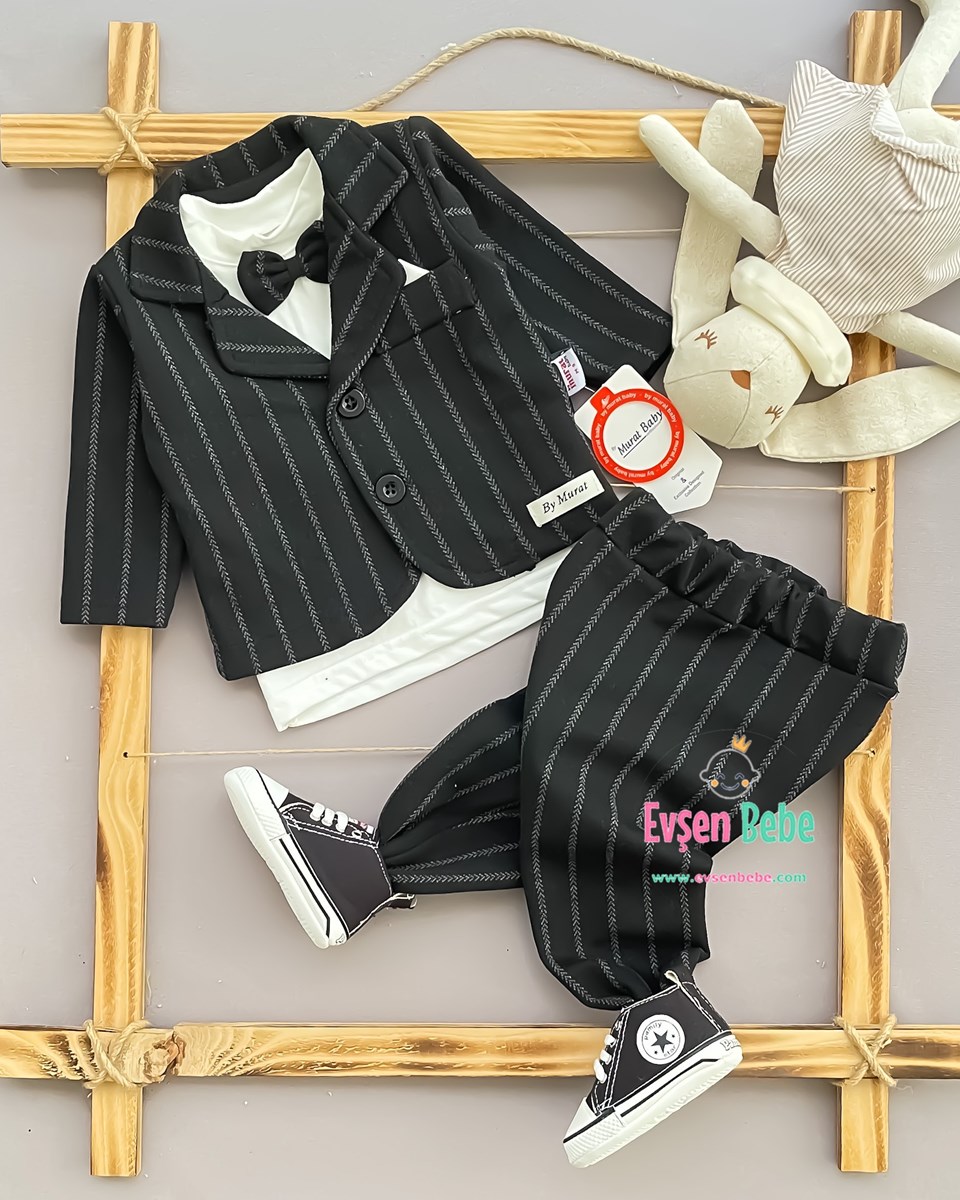ÖZEL GÜNLER İÇİN BEBEK TAKIM ELBİSESİ