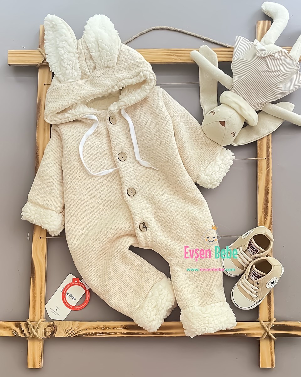 SOĞUK GÜNLER İÇİN BEBEK PELUŞ TULUM