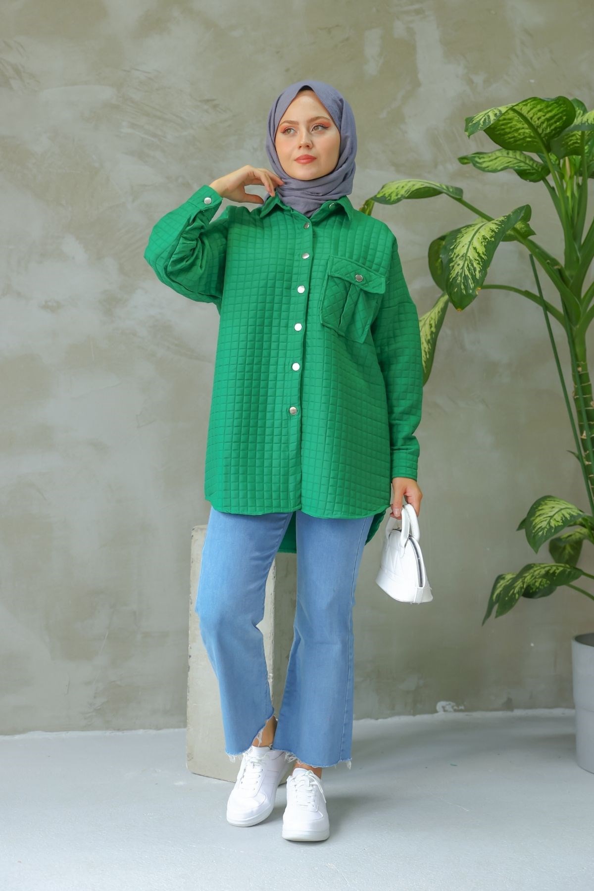 KADIN OVERSİZE GÖMLEK MODELLERİ TESETTÜR VAGONU’NDA!