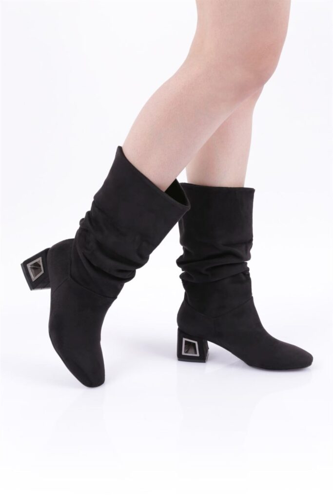 KIŞ AYLARININ EN ŞIK PARÇASI: TOPUKLU BOT MODELLERİ