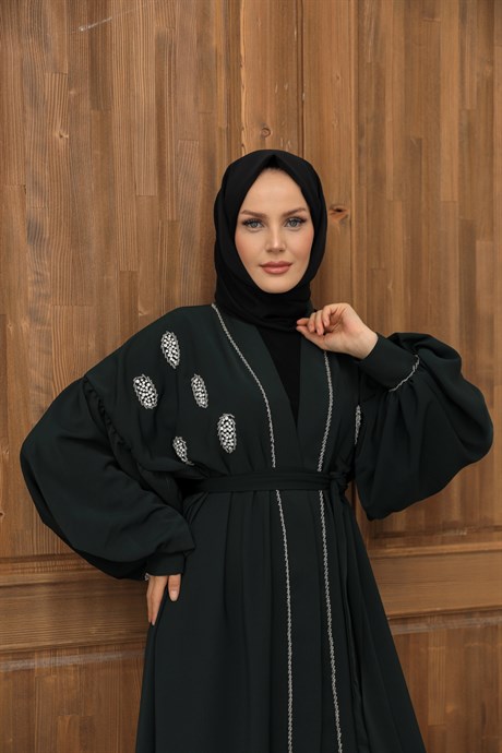 TESETTÜR ABAYA FERACE MODELLERİ VE TRENDLERİ