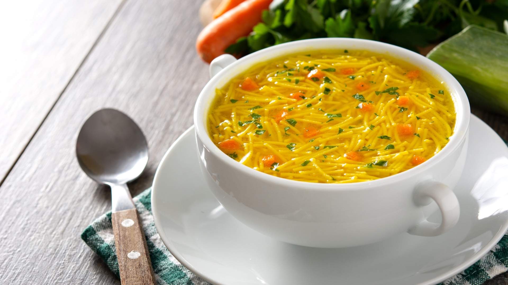 Dana İlikli Kemik Suyu ile Çorba