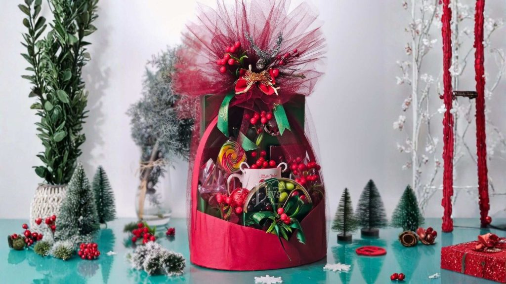 Tatlı Yılbaşı Hediyesi: Yılbaşı Hediye Sepeti Fikirleri